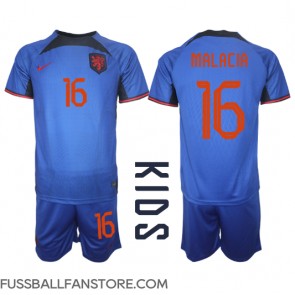 Niederlande Tyrell Malacia #16 Replik Auswärtstrikot Kinder WM 2022 Kurzarm (+ Kurze Hosen)